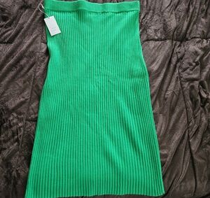 Green Ribbed Knit Skirt